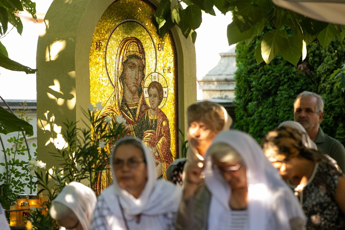 Pomenirea Sfântului Ioan Iacob de la Neamţ la Paraclisul Catedralei Naţionale 263938