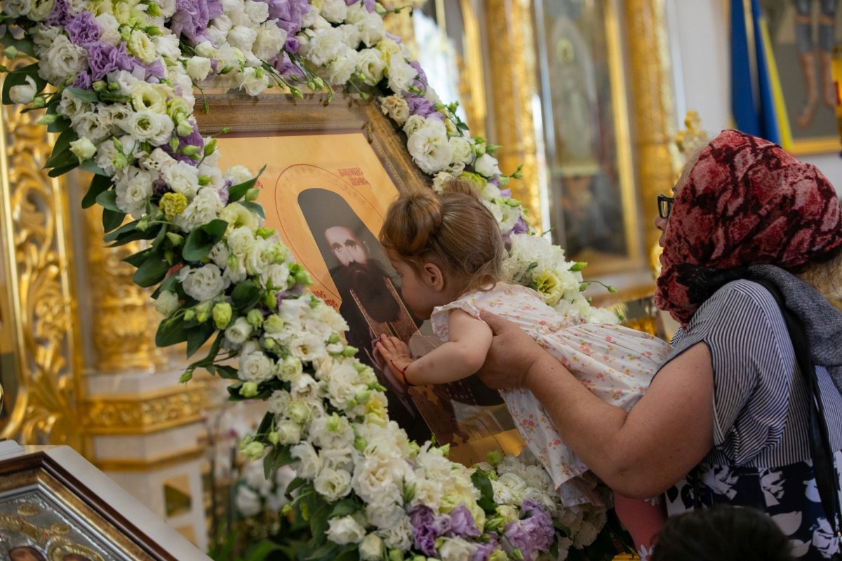Pomenirea Sfântului Ioan Iacob de la Neamţ la Paraclisul Catedralei Naţionale 263945