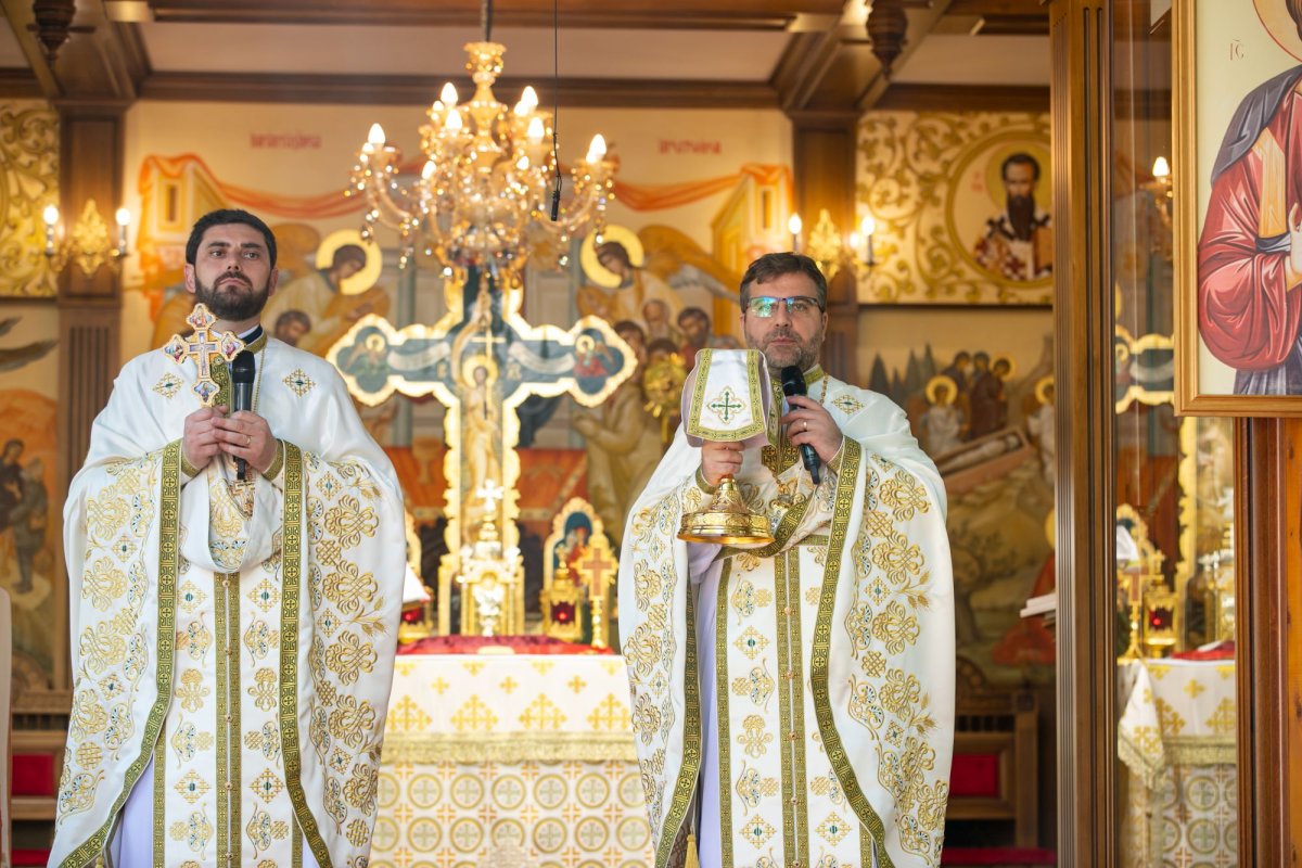 Pomenirea Sfântului Ioan Iacob de la Neamţ la Paraclisul Catedralei Naţionale 263951