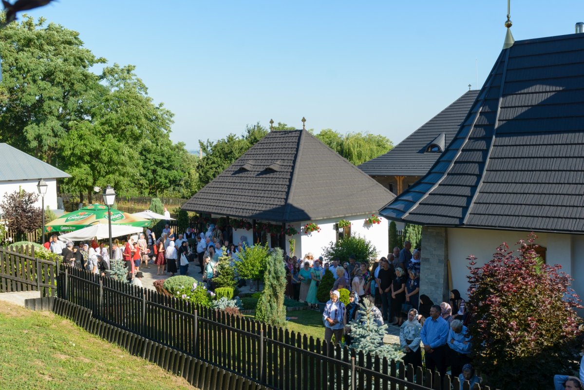 Sfântul Ioan Iacob Hozevitul, cinstit în localitatea natală 263970