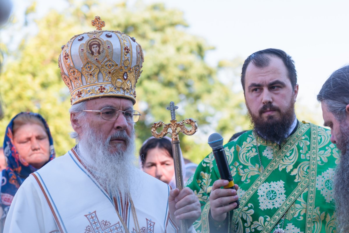 Sfântul Ioan Iacob Hozevitul, cinstit în localitatea natală 263973