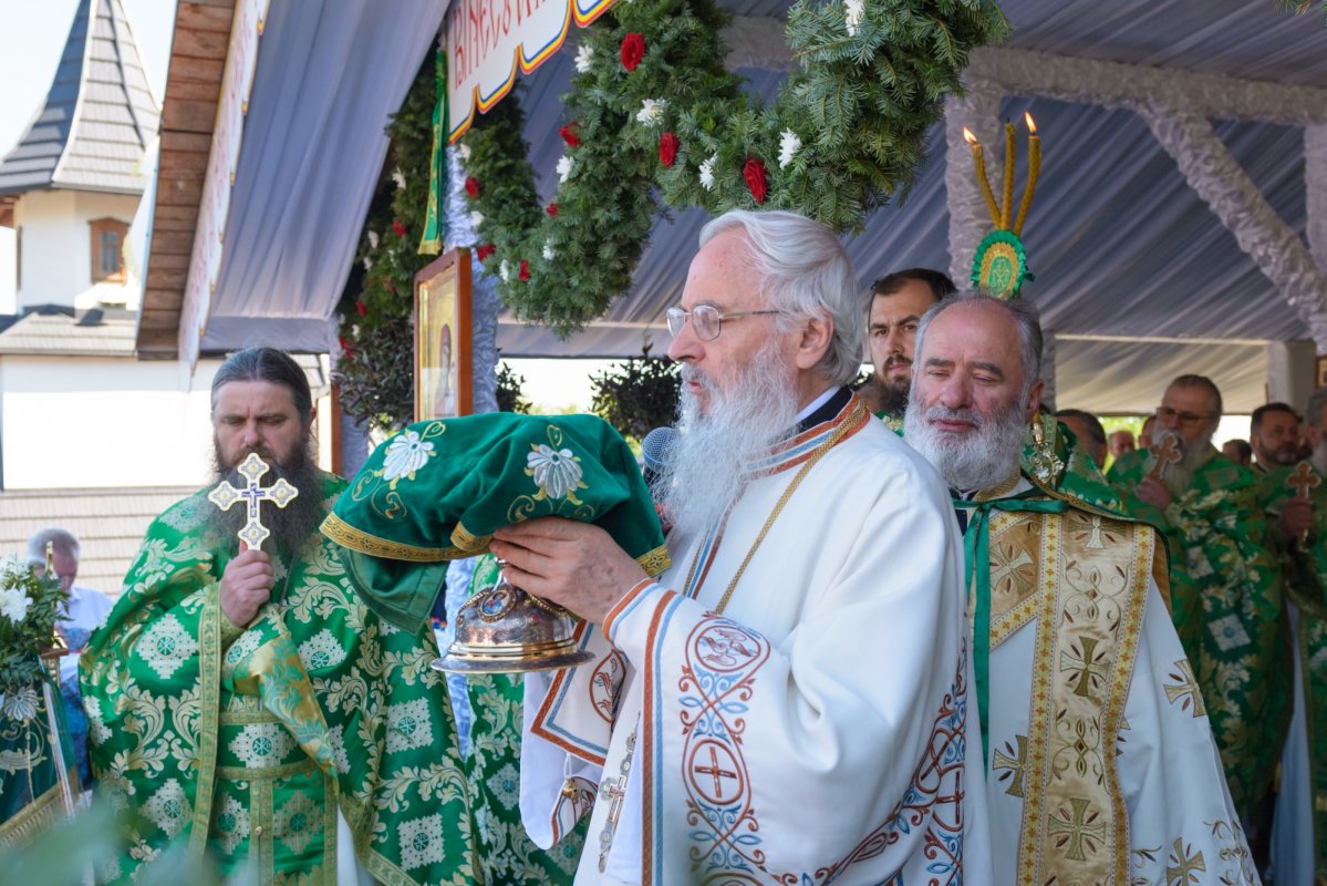 Sfântul Ioan Iacob Hozevitul, cinstit în localitatea natală 263980