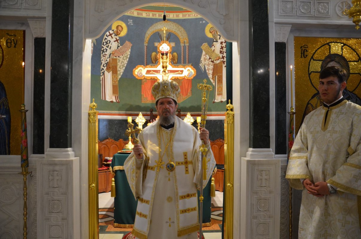 Binecuvântare pentru pelerini la Mănăstirea Izbuc de Schimbarea la Față a Domnului 264391