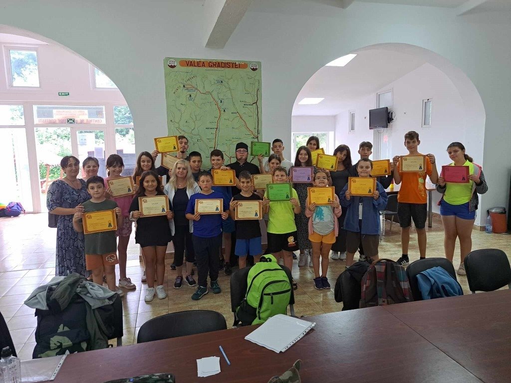 Tabăra „Bucurie în Ortodoxie” la o parohie bănățeană 264402