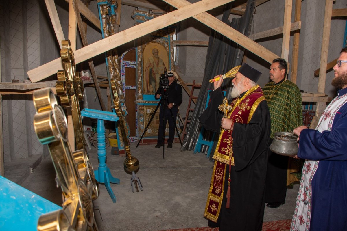 Vizite arhierești la biserici din județul Tulcea  264444