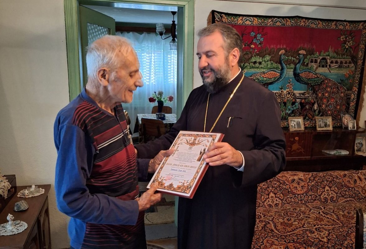 Binecuvântare pentru clericii și credincioșii vârstnici din Episcopia Caransebeșului 264522