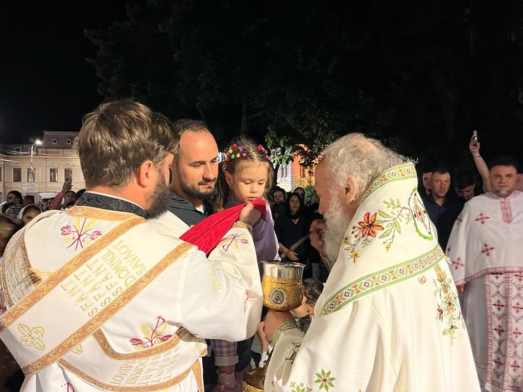 Maica Domnului, pelerinul neadormit al iubirii reînviate comunitar 264555