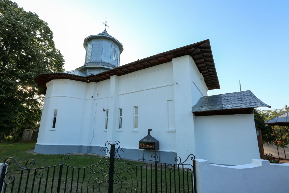 Sfințirea picturii bisericii din Parohia Udați 264657