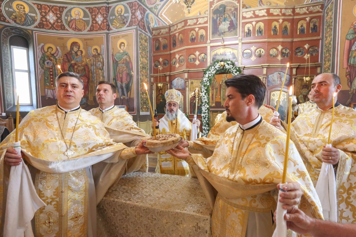 Sfințirea picturii bisericii din Parohia Udați 264664