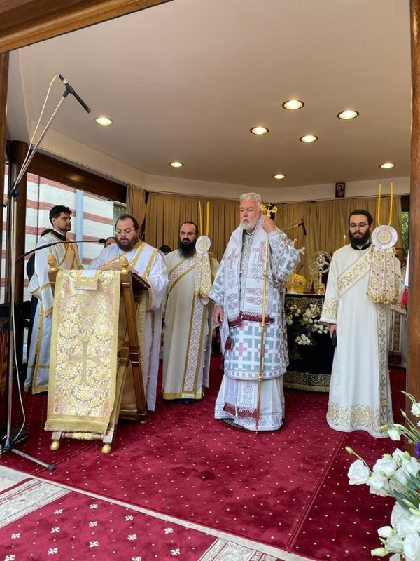 Slujire arhierească la Mănăstirea Radu Vodă din București 264671