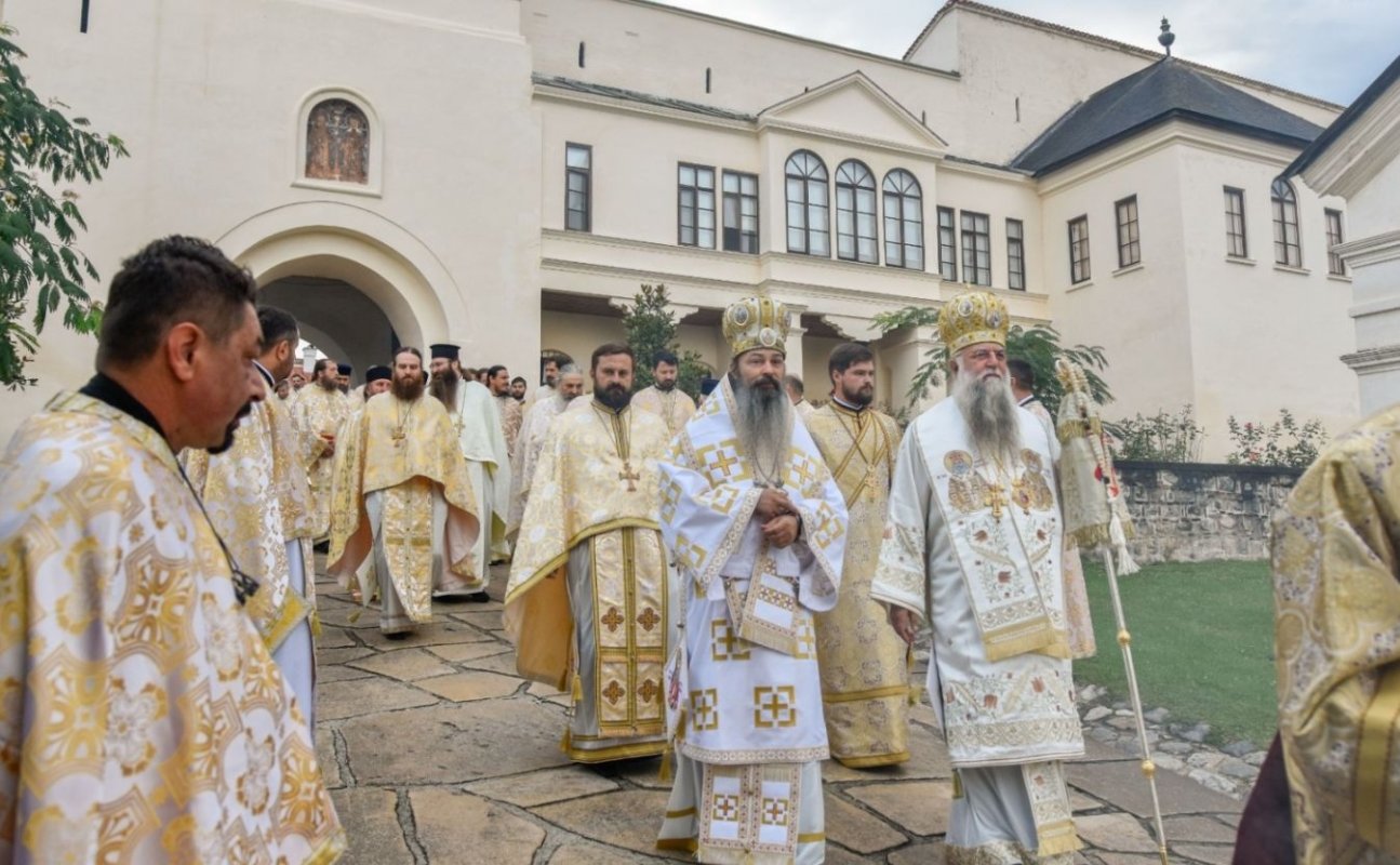 Hram la cea mai frumoasă ctitorie a Sfântului Constantin Brâncoveanu 265163