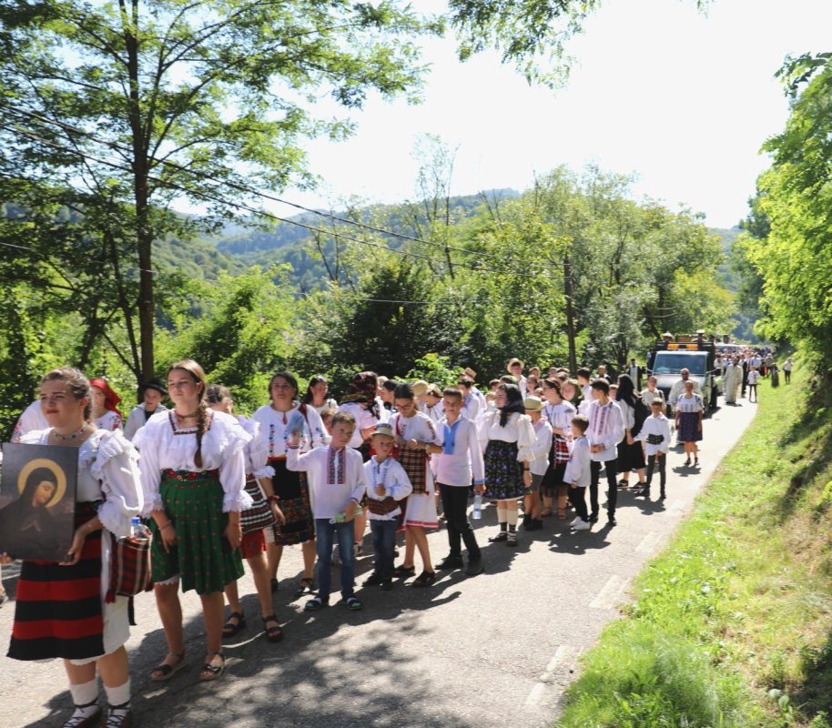Hramul Mănăstirii Rohia, la un secol de la întemeiere 265148