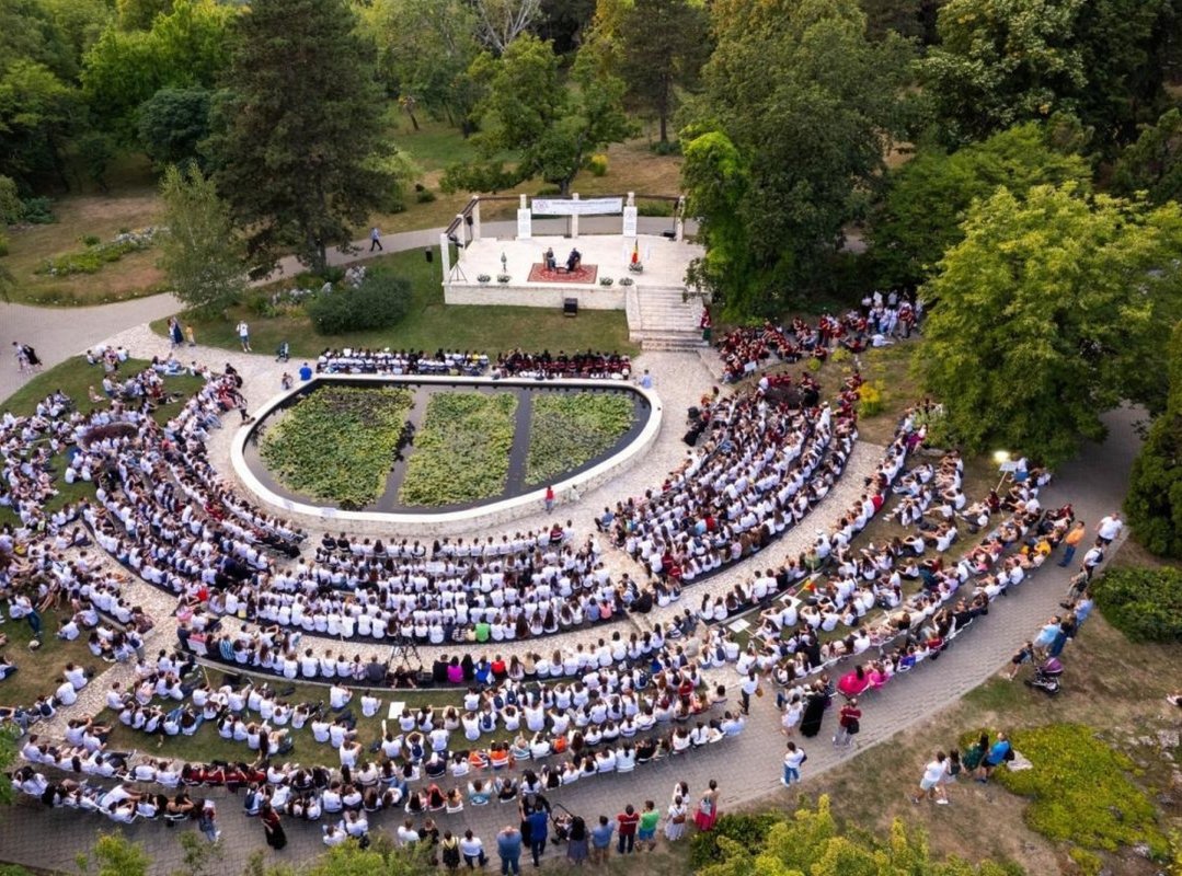 Prima zi de ITOM 2023: Ateliere tematice și conferință cu părintele Constantin Necula 265288