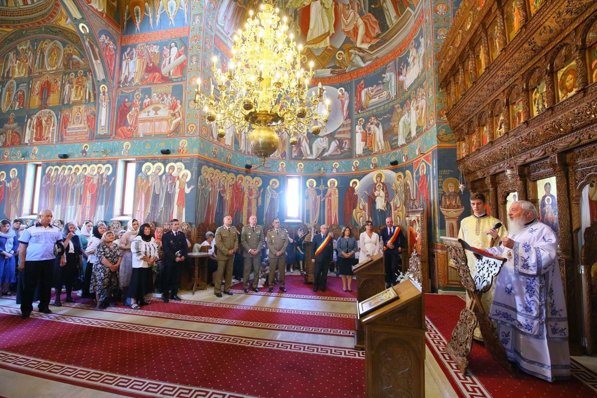 Hramul istoric al Mănăstirii Mihai Vodă de la Turda 265436