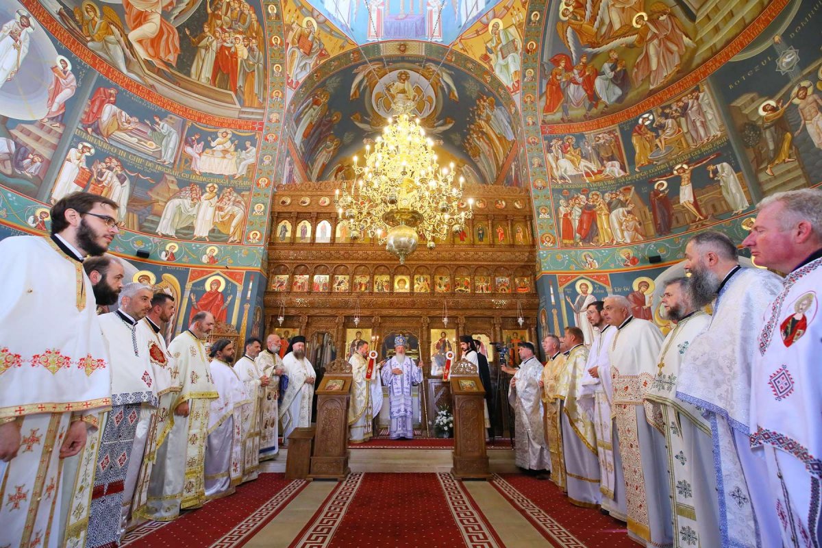 Hramul istoric al Mănăstirii Mihai Vodă de la Turda 265437