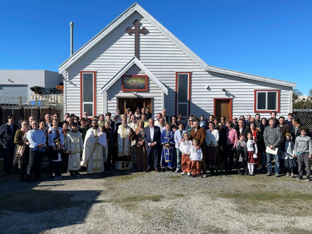 Un nou lăcaș de rugăciune pentru românii din Noua Zeelandă 265480