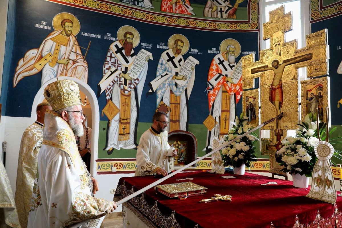 Sfințire la Parohia Livada, județul Satu Mare 265518