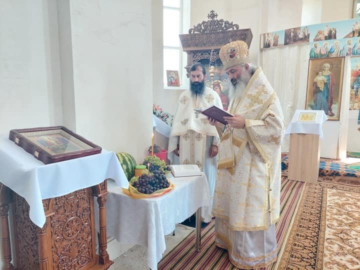Vizită arhierească la o mănăstire din Episcopia de Bălți  265530