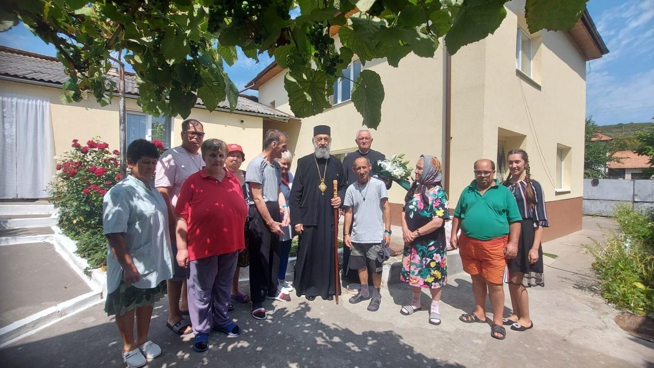 Vizită pastorală la persoanele cu dizabilităţi din Cricău, judeţul Alba 265516