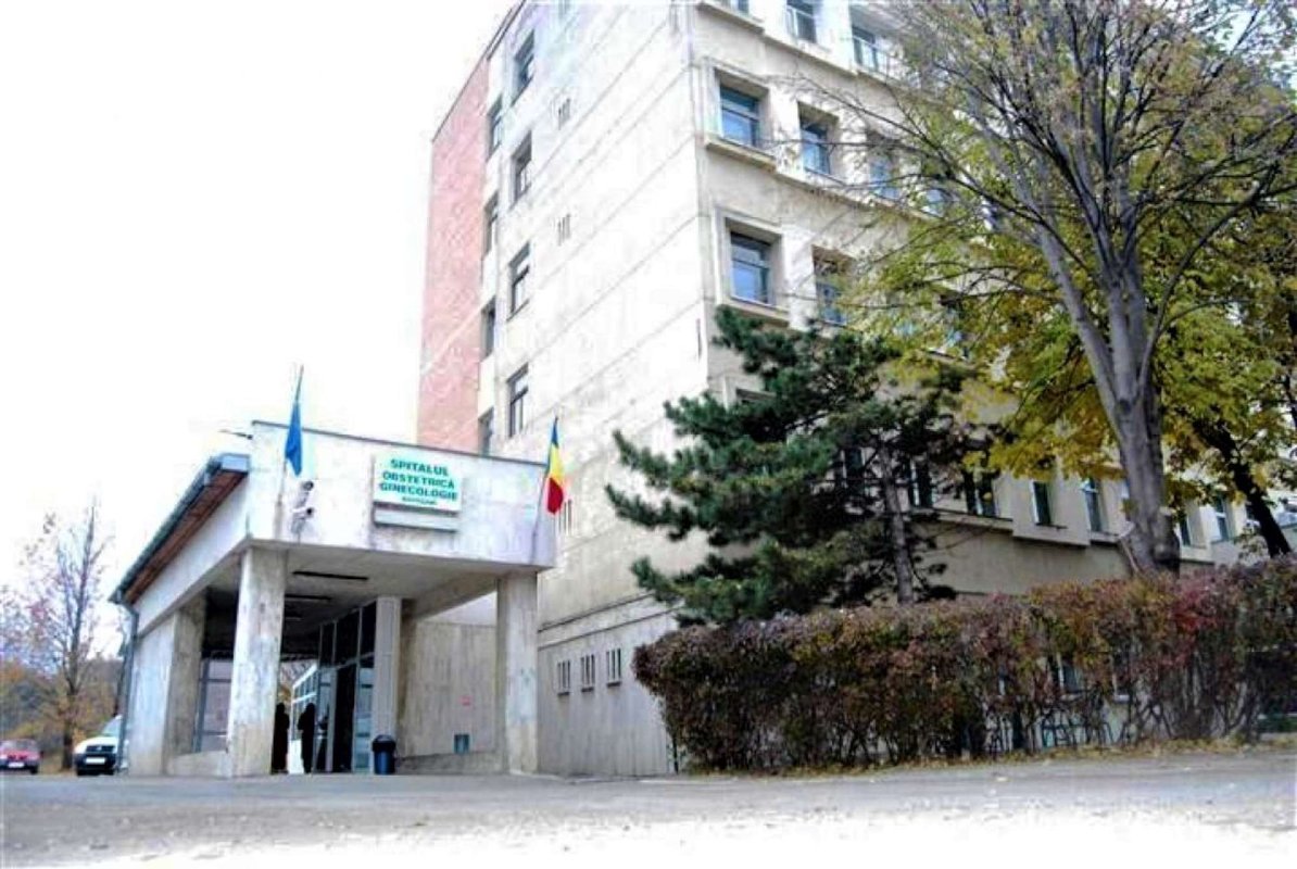 Cadre medicale suspendate din funcţie 265588