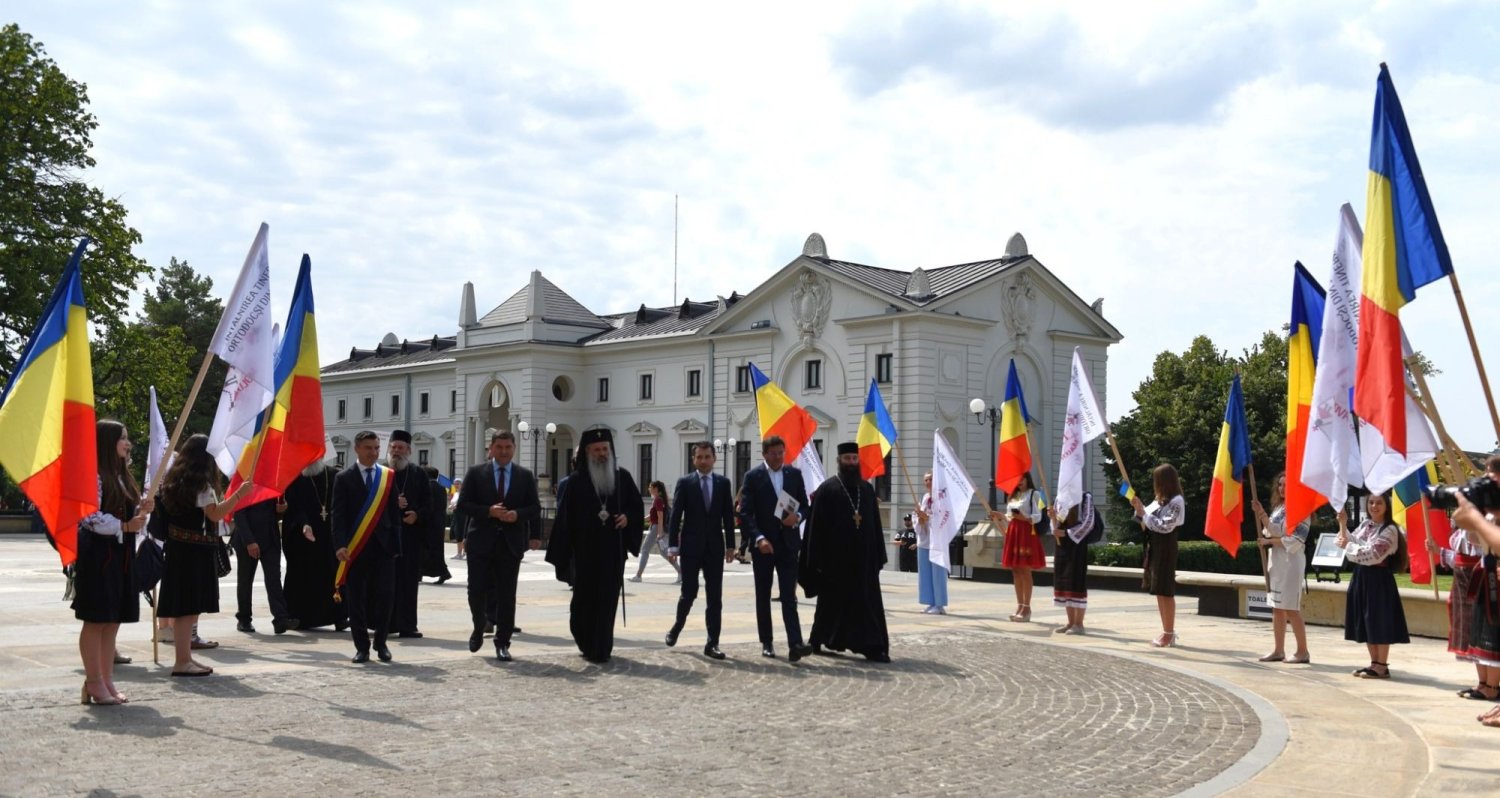 Peste 1.000 de tineri uniți  în credință la ITOM - Iași 2023 265619