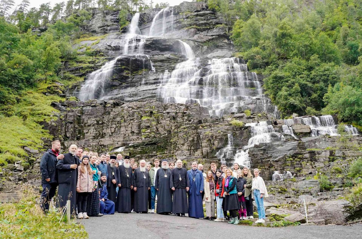 Episcopia Europei de Nord la ceas aniversar 265909