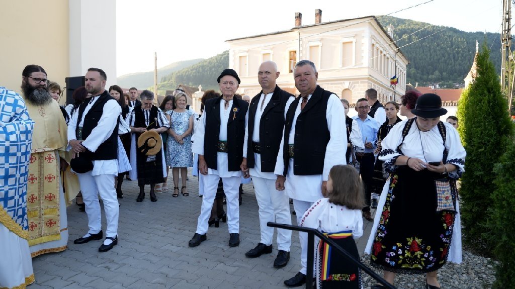 Sfințire de biserică la Gura Râului, județul Sibiu 265890