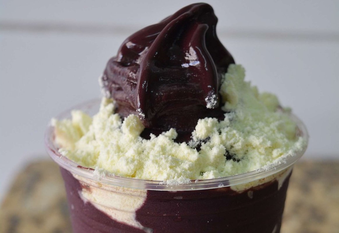 Smoothie şi prăjitură cu suc de acai 265870