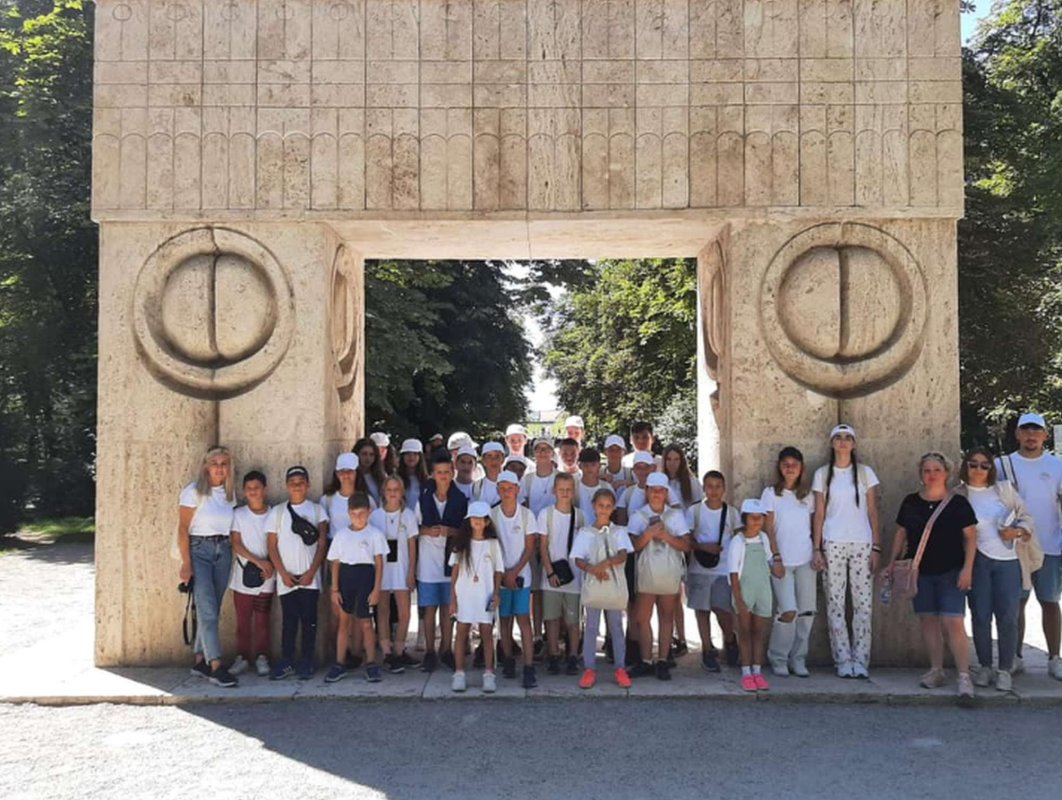 S-au încheiat taberele ARC pentru tinerii din diasporă 265958