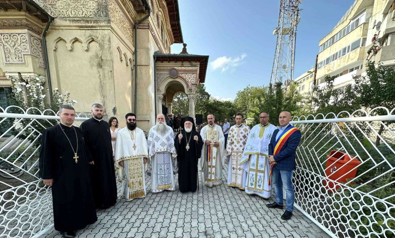 Rugăciune şi filantropie în Episcopia Tulcii 266076