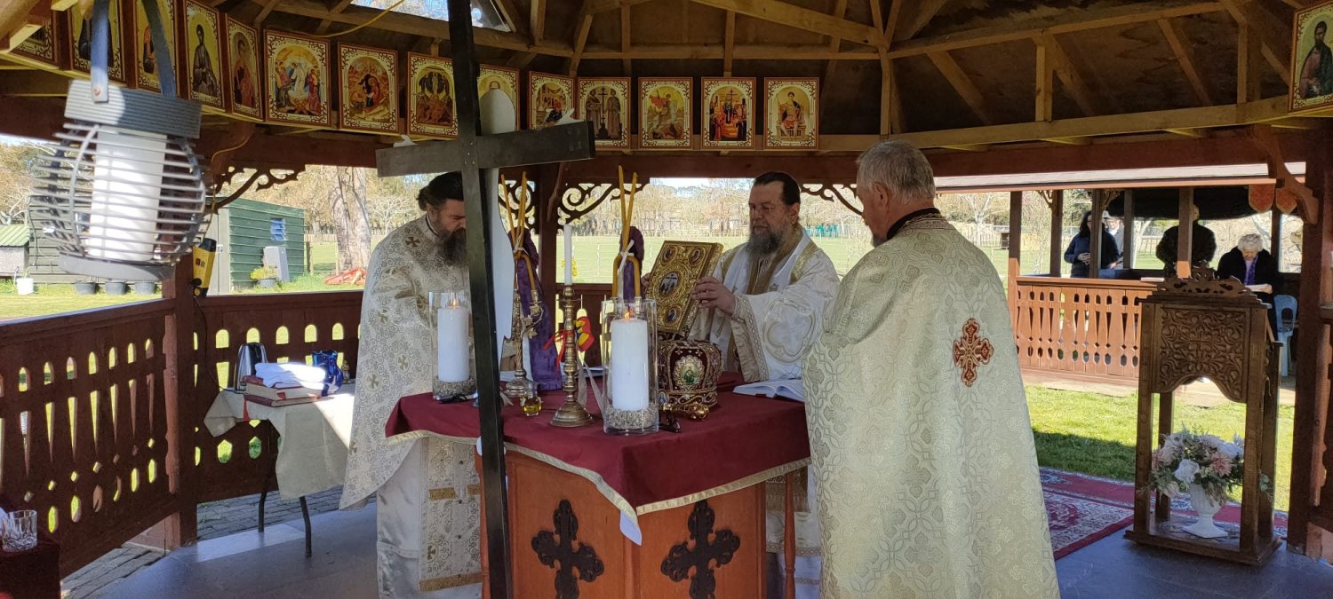 Vizită arhierească în parohia românească din Auckland, Noua Zeelandă 266074