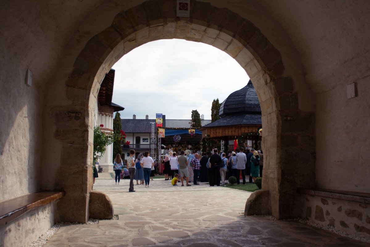 A doua zi consecutivă de sărbătoare la Mănăstirea Secu 266126