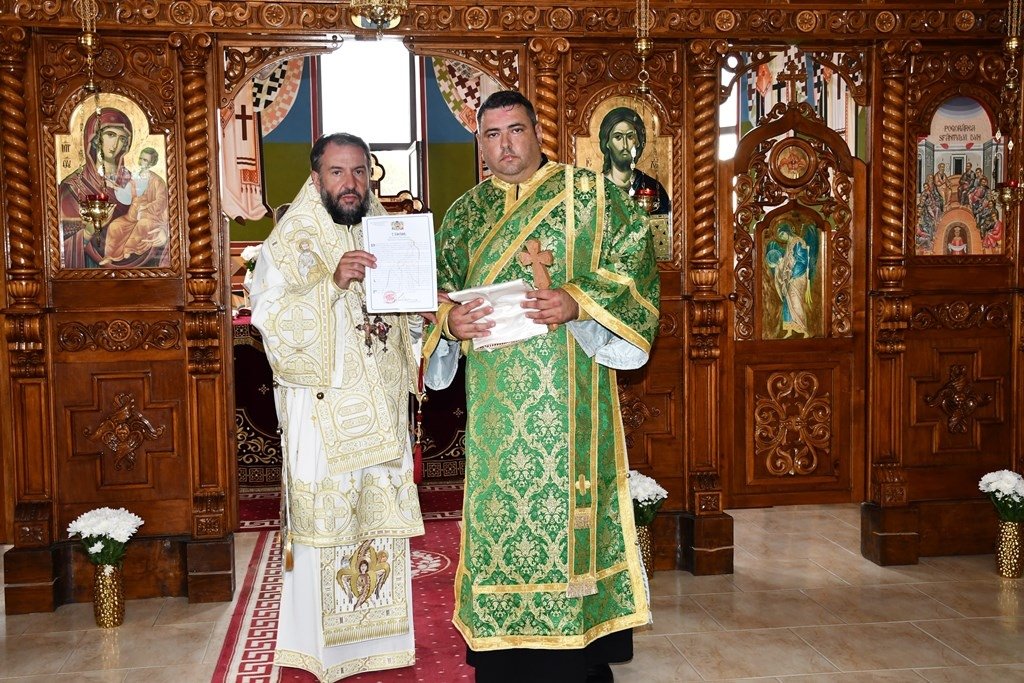Hirotonii în Episcopia Caransebeșului 266131
