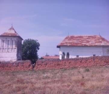 Fostul schit din Deleni, străjer de veacuri pe malul Oltului 266193