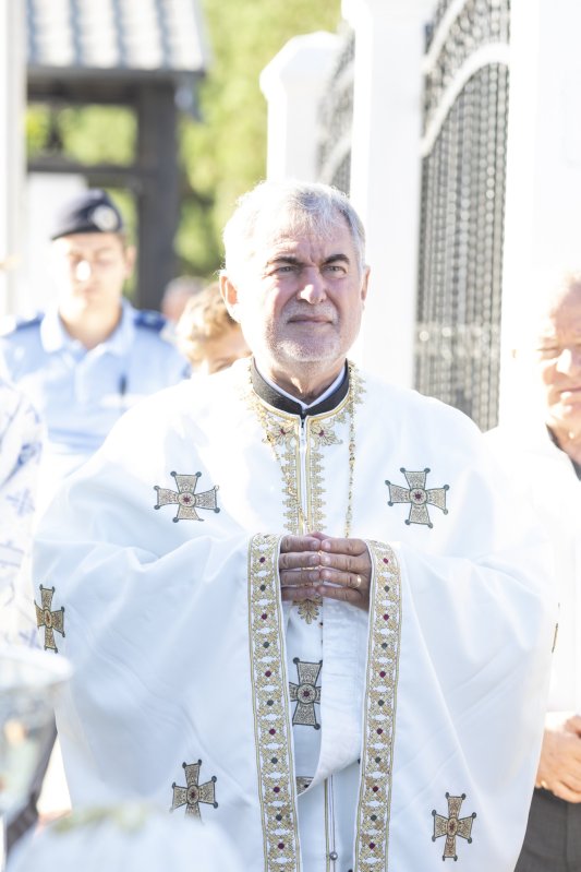 A fost sfințită capela Parohiei „Sfântul Ilie”-Ghencea 266785