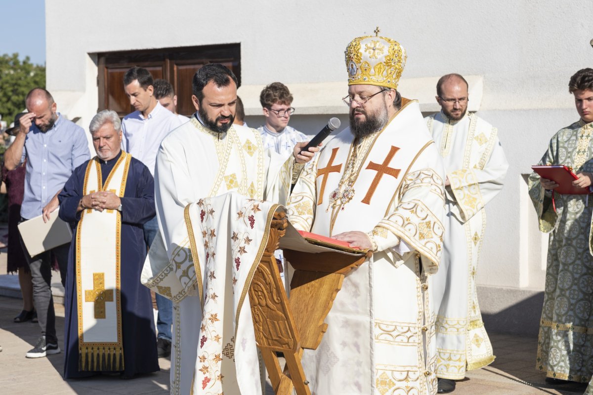 A fost sfințită capela Parohiei „Sfântul Ilie”-Ghencea 266792