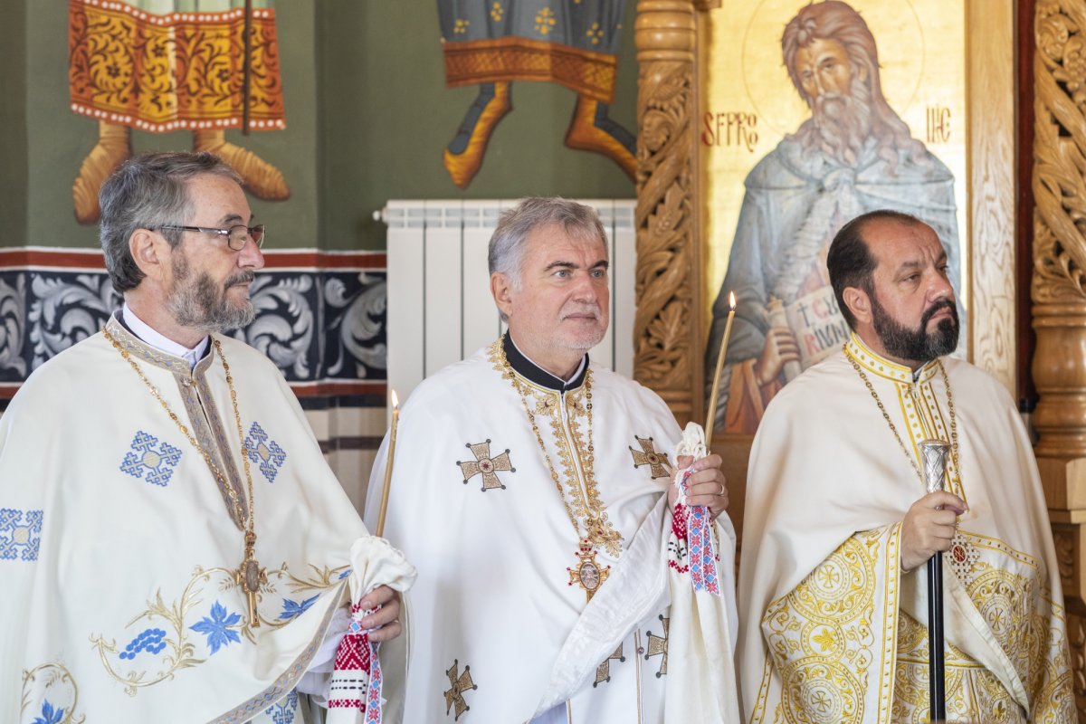 A fost sfințită capela Parohiei „Sfântul Ilie”-Ghencea 266811