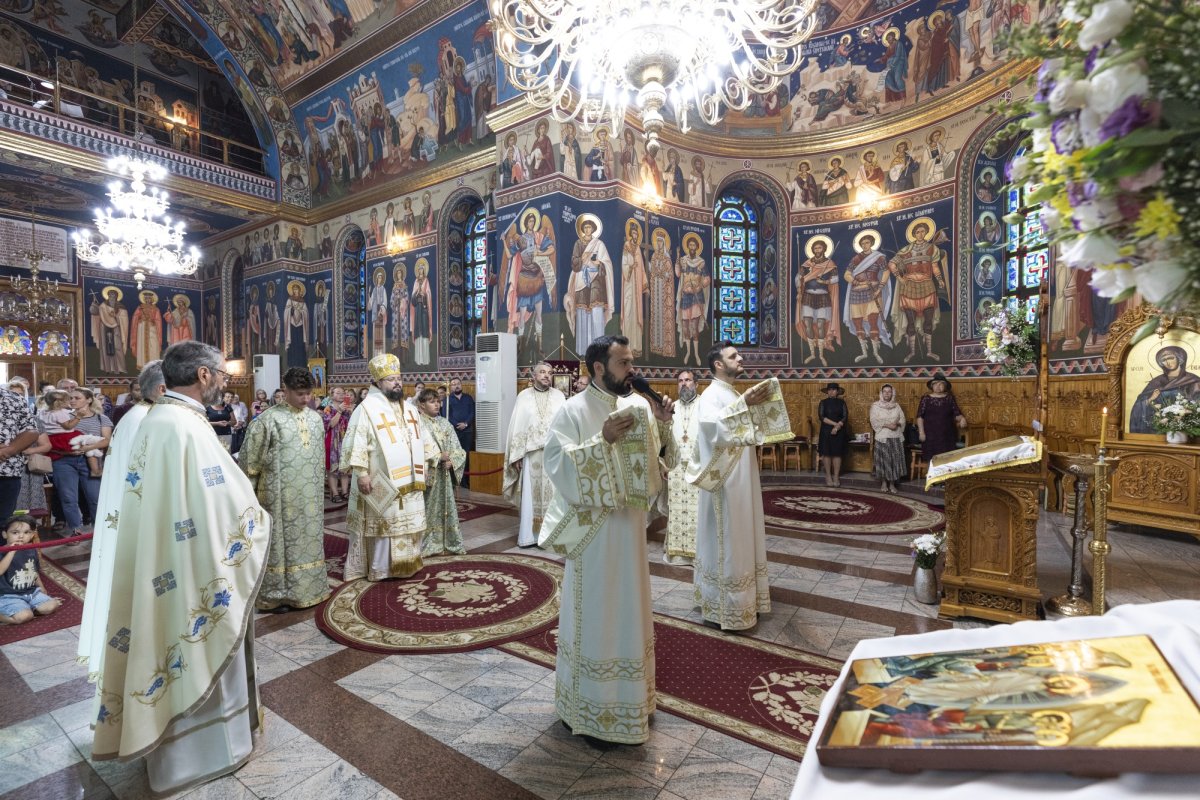 A fost sfințită capela Parohiei „Sfântul Ilie”-Ghencea 266822