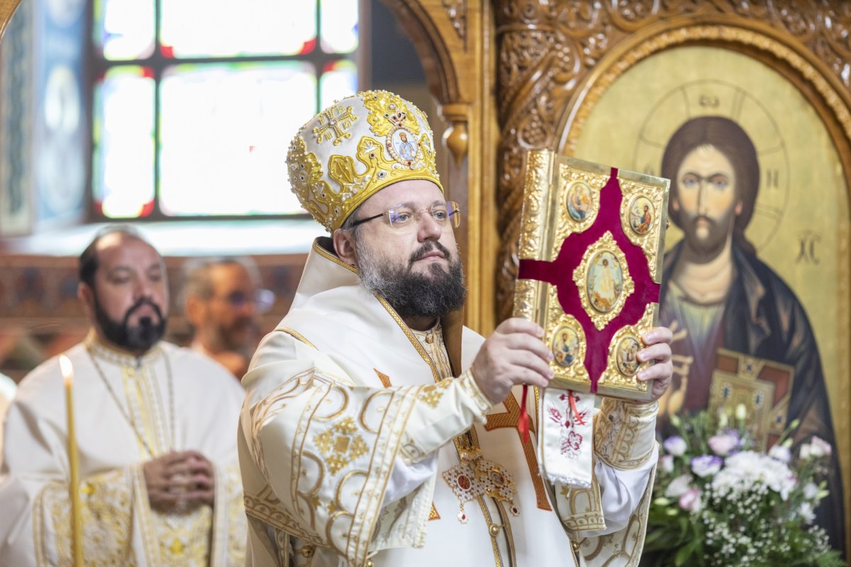 A fost sfințită capela Parohiei „Sfântul Ilie”-Ghencea 266835