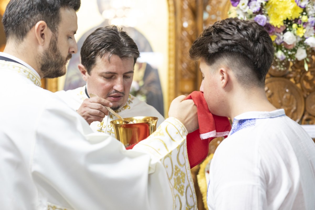 A fost sfințită capela Parohiei „Sfântul Ilie”-Ghencea 266853