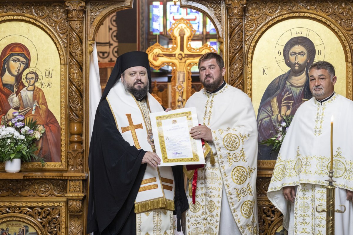 A fost sfințită capela Parohiei „Sfântul Ilie”-Ghencea 266864