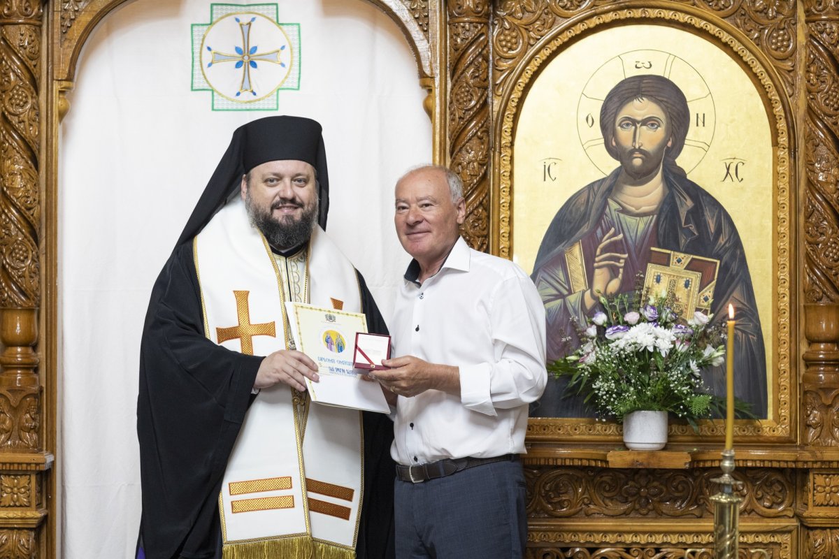 A fost sfințită capela Parohiei „Sfântul Ilie”-Ghencea 266869