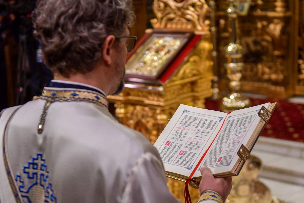 Cântarea universului și a omului dedicată lui Dumnezeu 266912