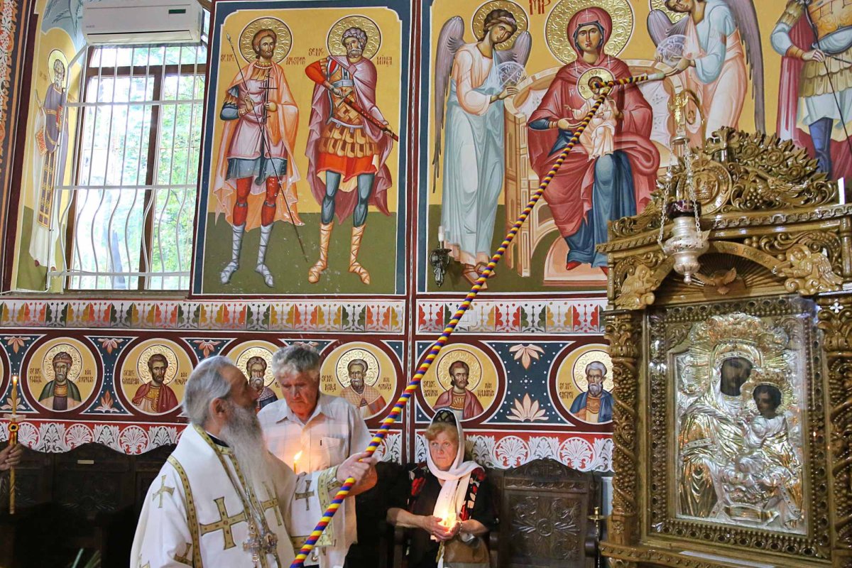 Momente de împlinire și bucurie pentru credincioșii nemțeni 266961