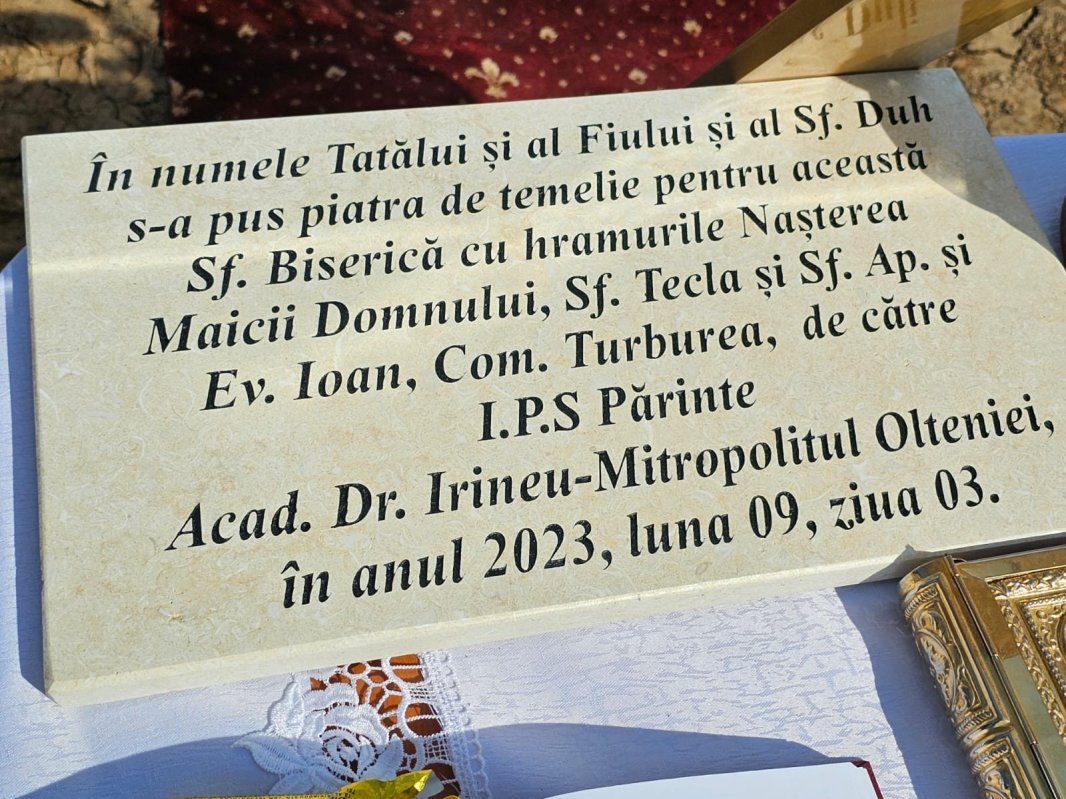 Slujiri arhierești în Arhiepiscopia Craiovei 267051