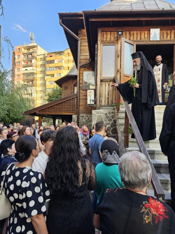 Binecuvântare la Biserica „Sfânta  Cuvioasă Parascheva” din Alba Iulia 267298