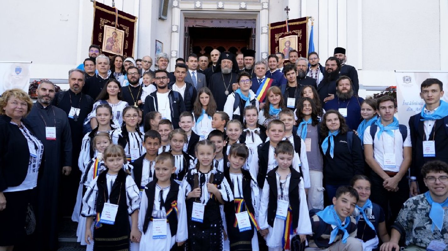 Peste 350 de tineri prezenți la ITO din Arhiepiscopia Sibiului 267603