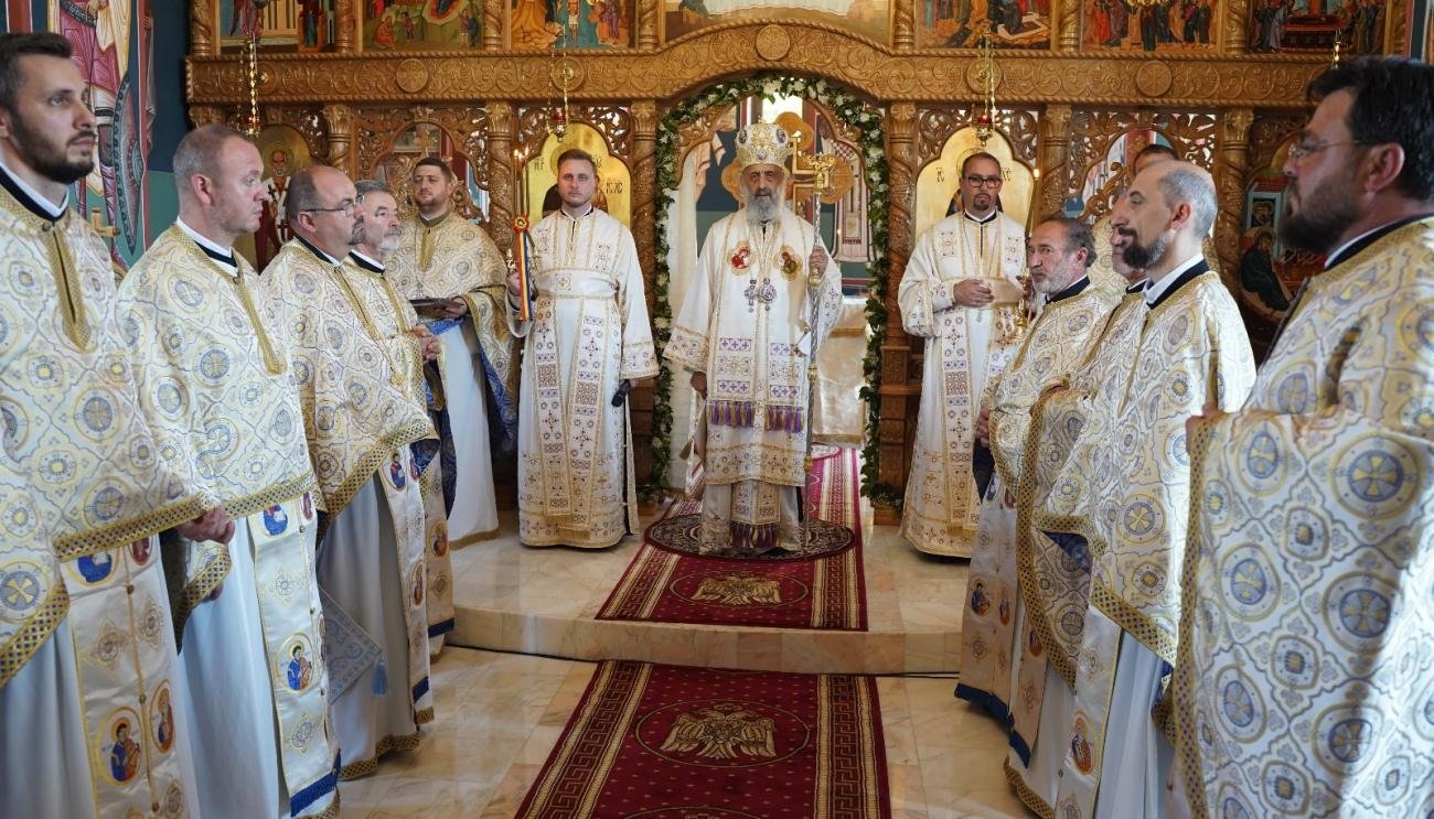 Biserica din Parohia Țelna, Protopopiatul Alba Iulia, a fost târnosită 267669