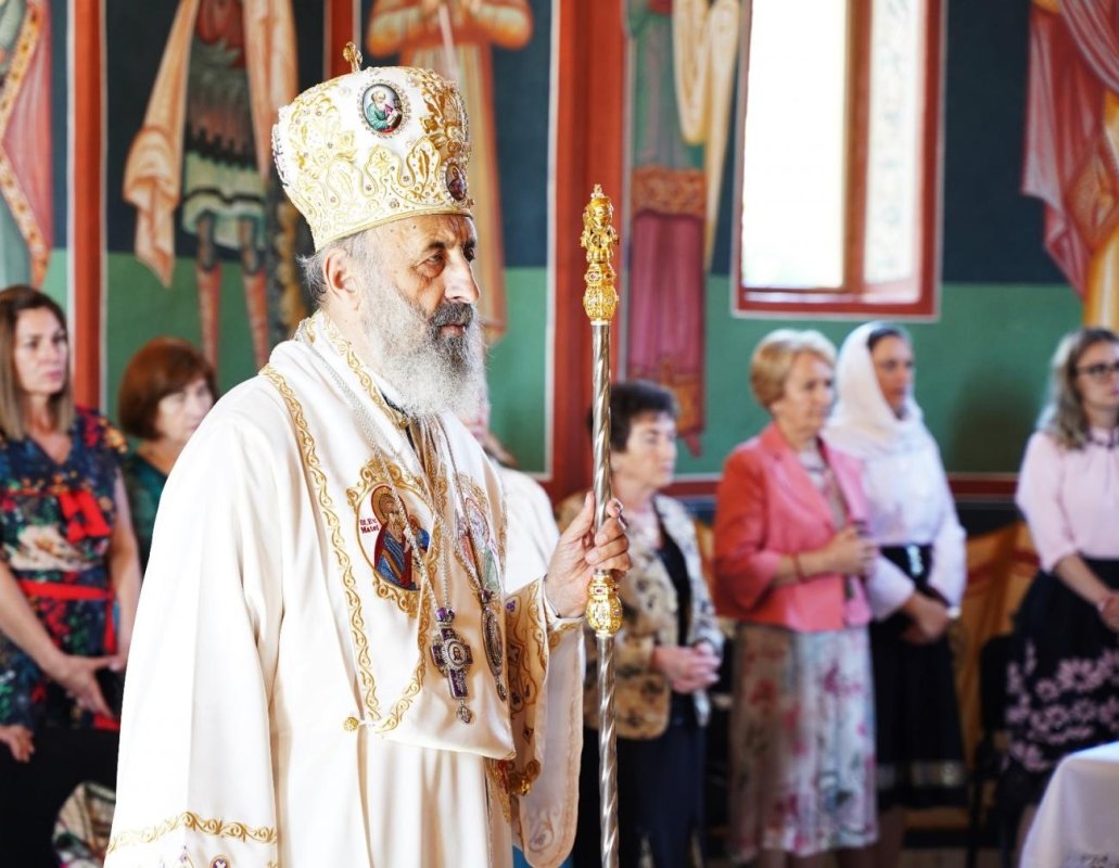 Biserica din Parohia Țelna, Protopopiatul Alba Iulia, a fost târnosită 267673