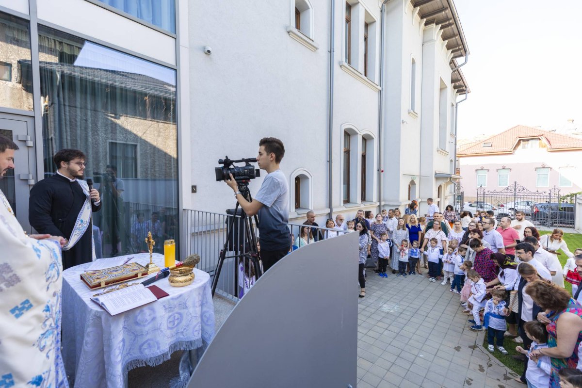 Deschiderea anului școlar la Grădinița „Buna Vestire” 267721